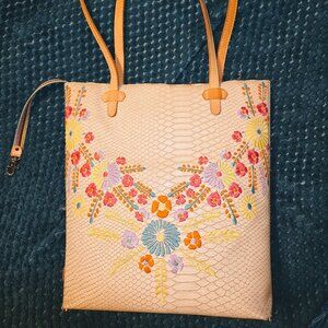 Consuela Songbird Chica Tote